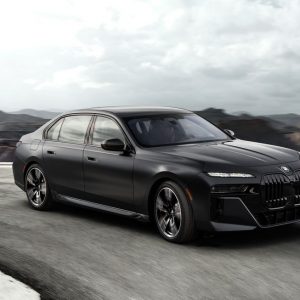 BMW 740i