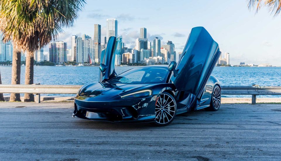 McLaren GT Green Black Las Vegas